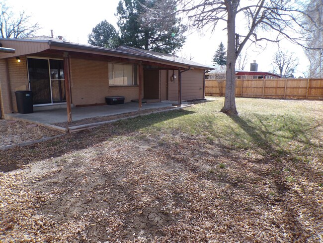 Building Photo - Cozy Ranch 3Bed 2 Bath Available Now!