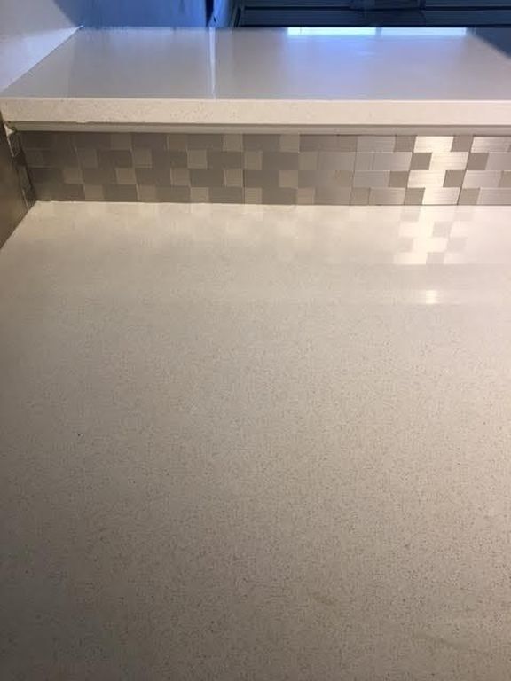 Quartz countertops - 645 Manhattan Pl
