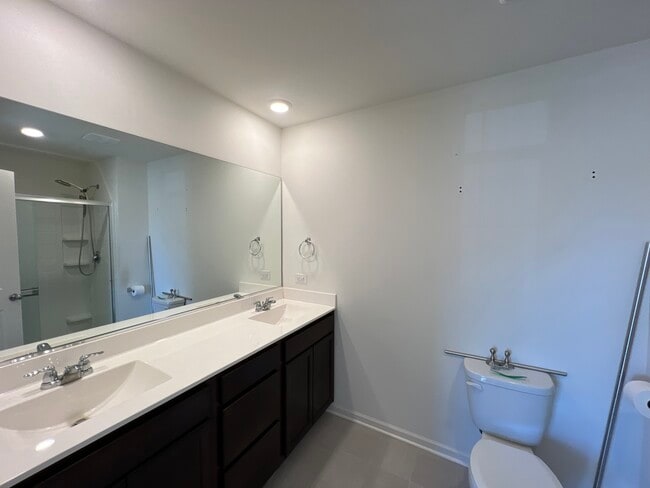 Building Photo - 7615 Violet Ln