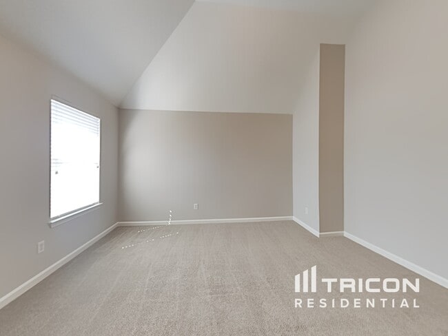 Building Photo - 1108 Setter Trce
