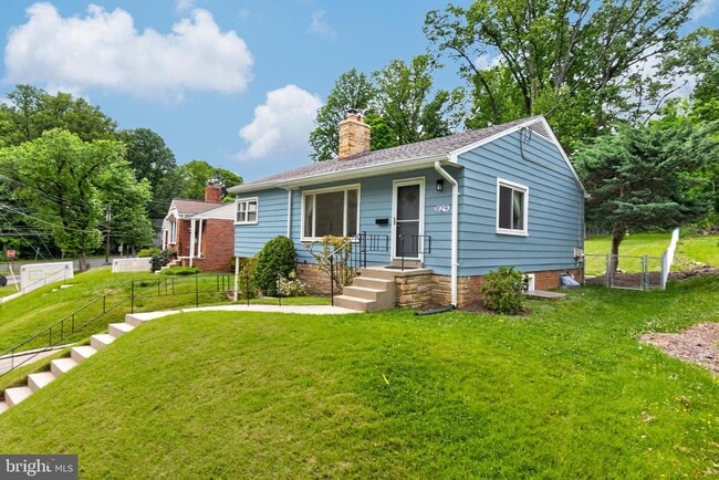 Building Photo - 3129 Homewood Pkwy