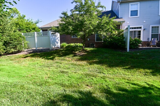 Building Photo - 4115 Weston Pointe Dr