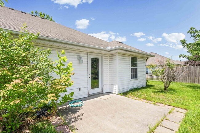 Building Photo - 3708 Panther Dr