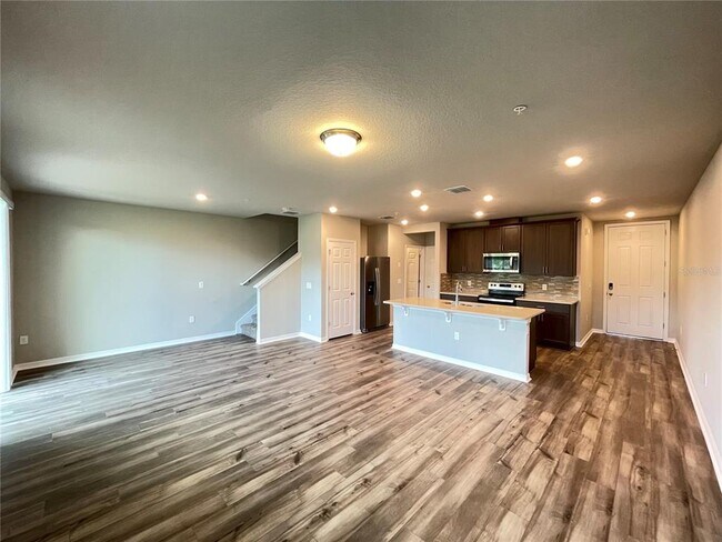 Building Photo - 2475 Sweet Viburnum Wy
