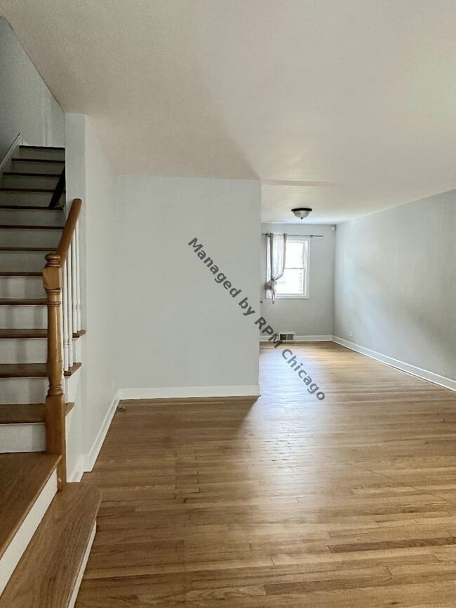 Building Photo - 1420 N Harlem Ave