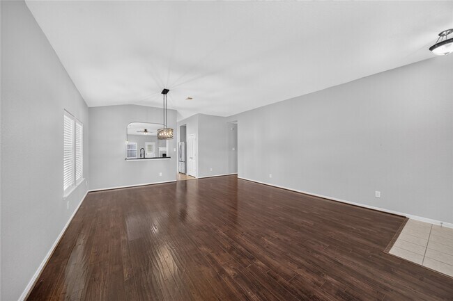 Building Photo - 406 Mornington Ln