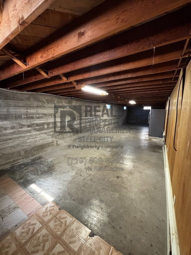 Building Photo - 25618 Everett Rd