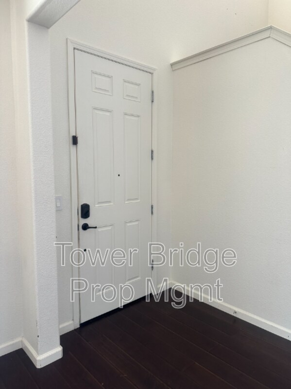 Building Photo - 5508 Copper Sunset Way