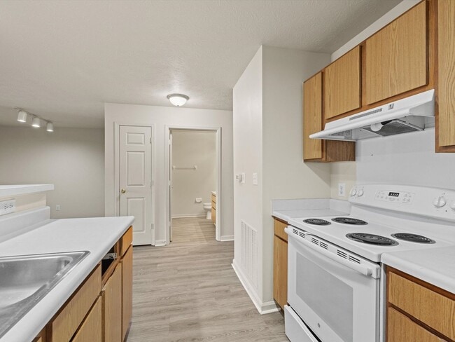 Building Photo - 103 Aspen Dr