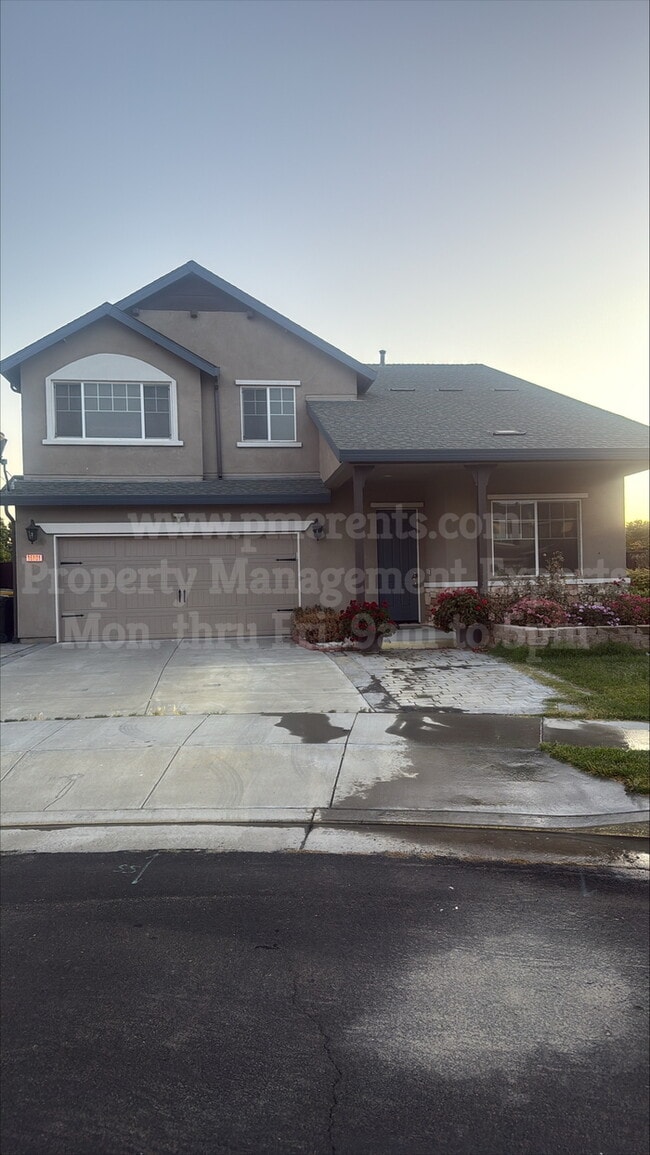 Building Photo - 16101 Old Glory Ct