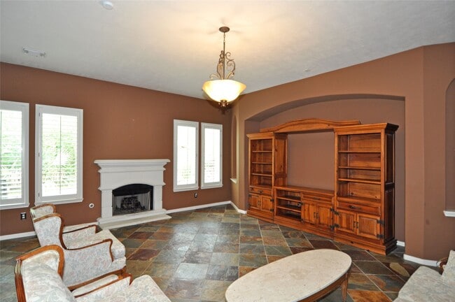 Building Photo - 13607 Goldwater Ct