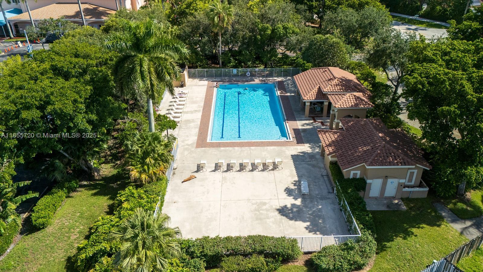 Building Photo - 1462 Springside Dr