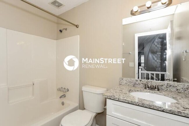 Building Photo - 3 Bedroom Pet-Friendly Home in Decatur, GA with Main Street Renewal