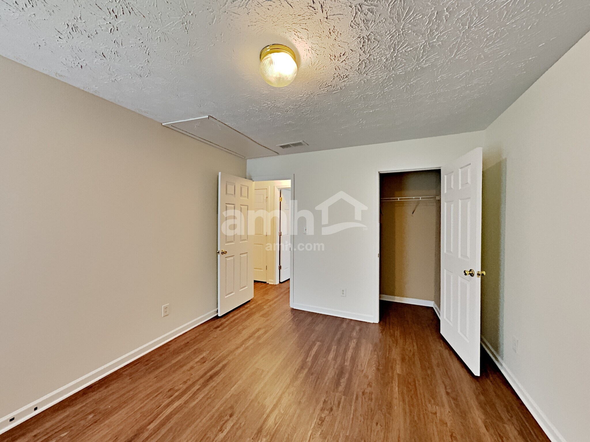 Building Photo - 1831 Green Oak Cir