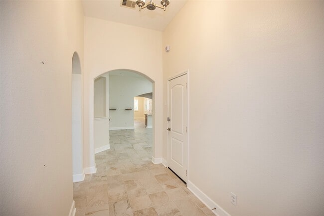 Building Photo - 10139 Sierra Grace Ln