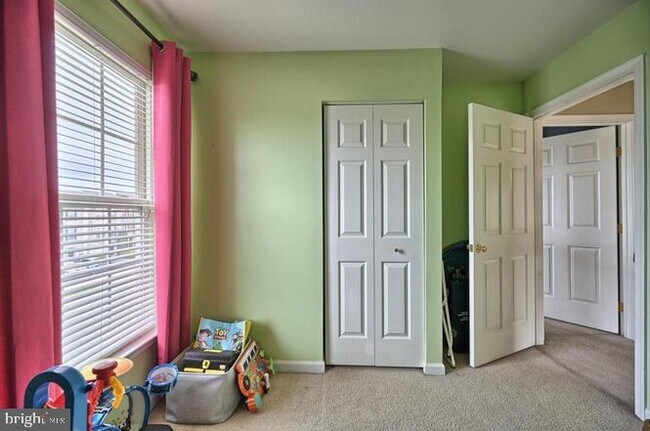 Building Photo - 509 Fox Trail