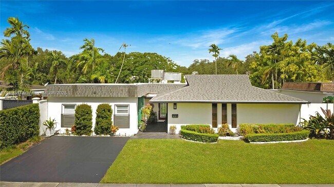 Primary Photo - 10211 SW 80th St