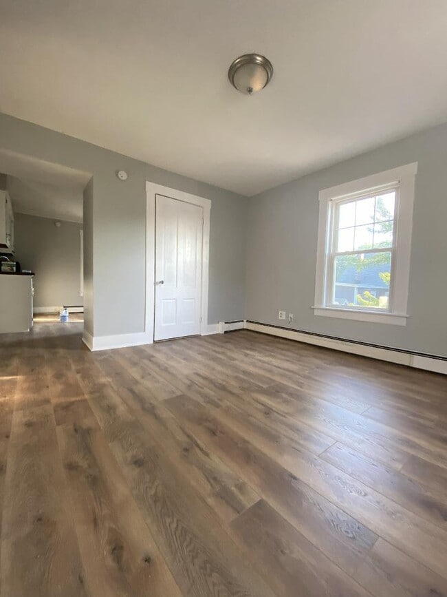 Building Photo - 9 Mt Auburn St