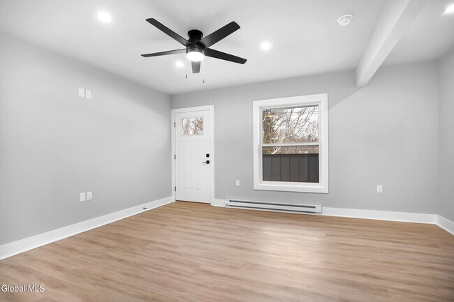 Building Photo - 103 E High St