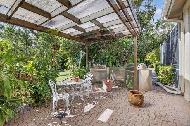 Building Photo - 6695 Conch Ct