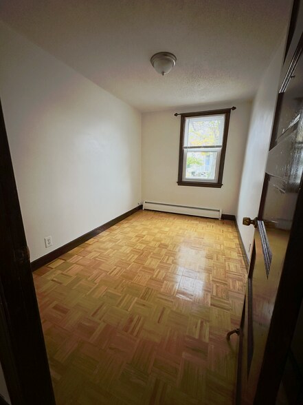 Bedroom 2 - 171 Leonard Ave