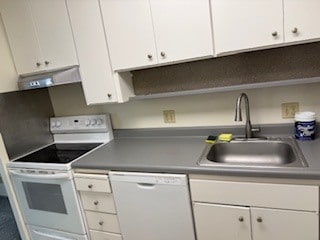 kitchen - 802 N Delaware St