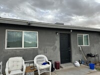 Building Photo - 561 S Meridian Rd