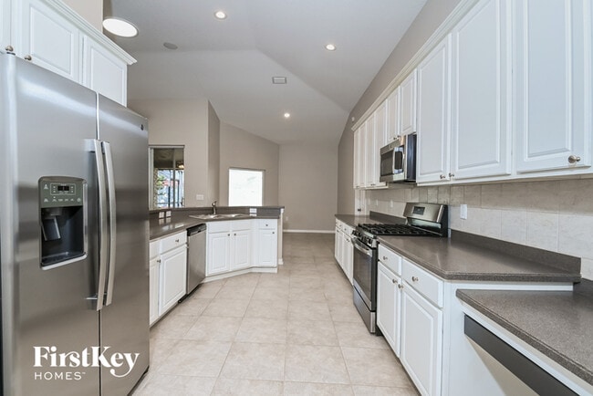 Building Photo - 30517 Treyburn Loop
