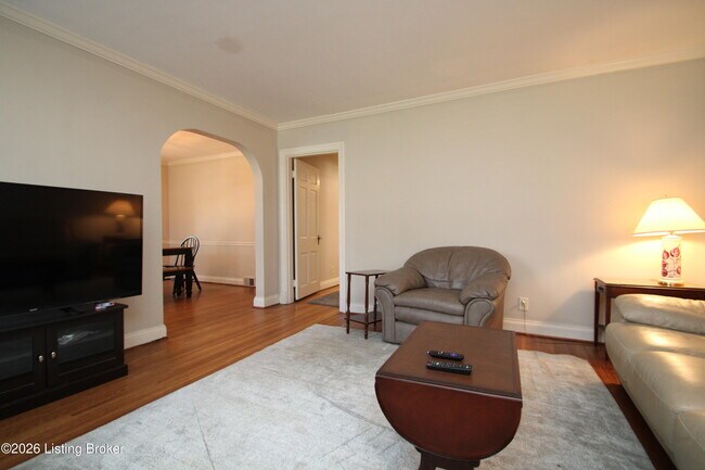 Building Photo - 514 Macon Ave