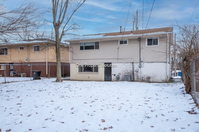 Building Photo - 576 S New Jersey St