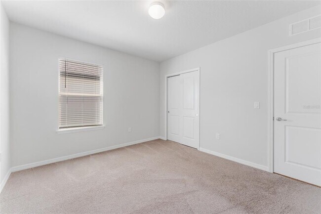 Building Photo - 9642 Summers Cay Cir