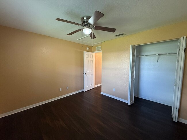 Building Photo - Charming 3-Bed, 2-Bath Oasis with Pool & E...