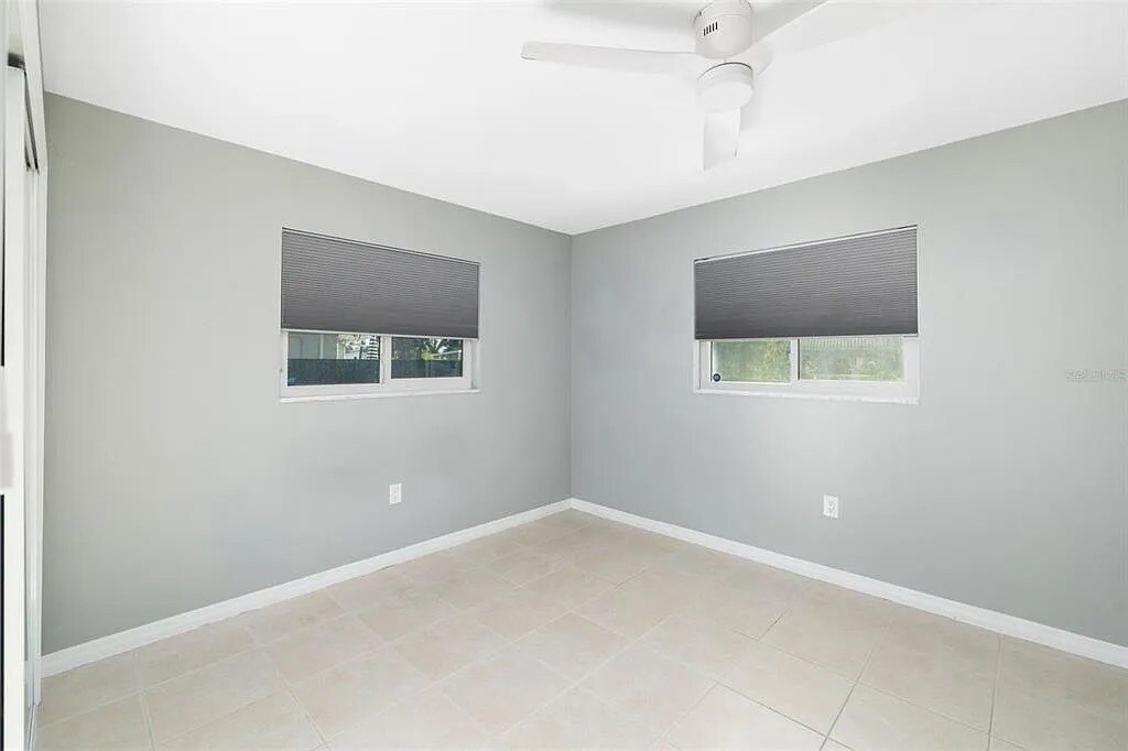 Building Photo - 5522 Yorkshire Way