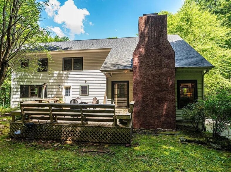 Building Photo - 159 Creekstone Dr