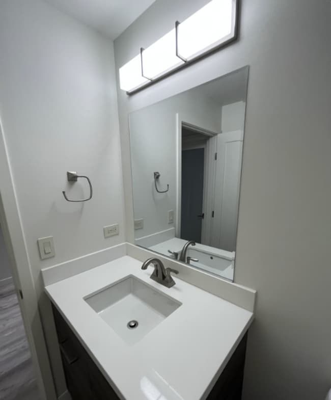Building Photo - READY TO VIEW NOW! Elevated Elegance: Remo...