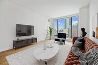 Building Photo - 99 Hudson St