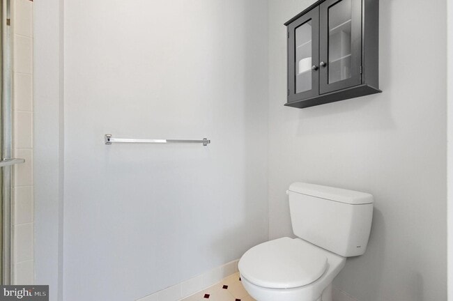 Building Photo - 21369 Sawyer Square