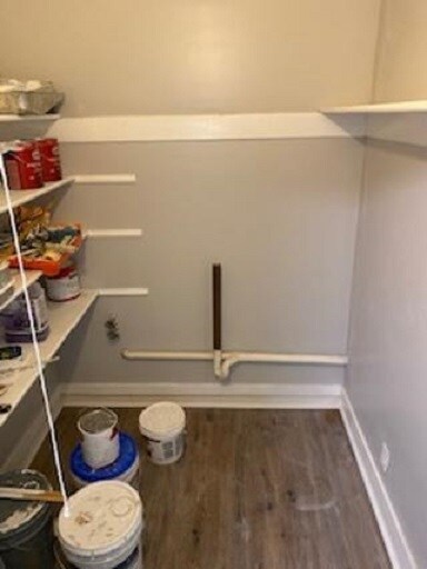 Walk In Pantry - 21 Vestry St