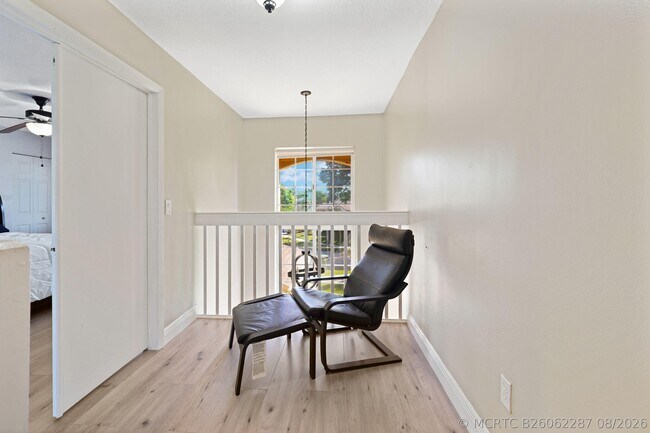 Building Photo - 911 SW 87th Ave