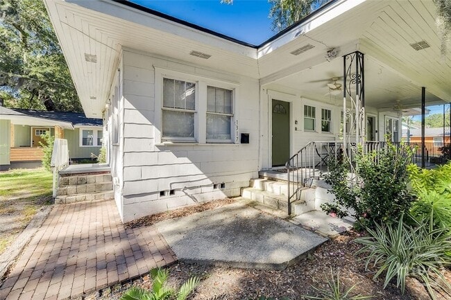 Building Photo - 1317 E 38th St