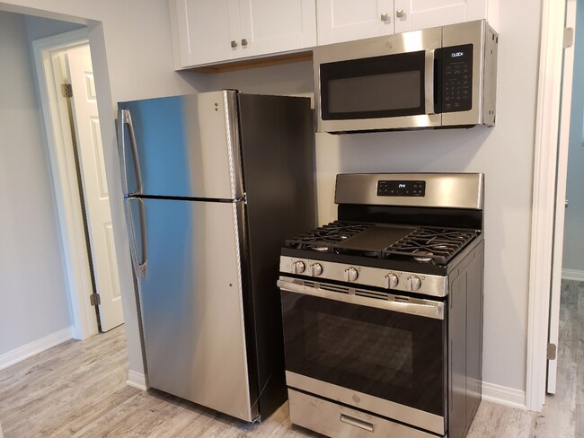 Kitchen2 - 3754 Westwood Blvd