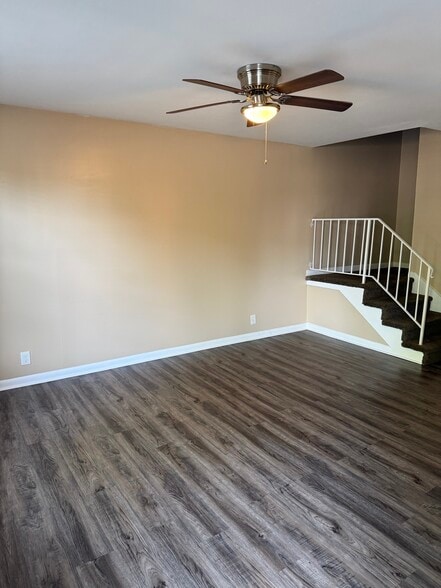 Building Photo - 323 Forest Park Rd