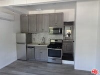 Building Photo - 3920 Highland Ave