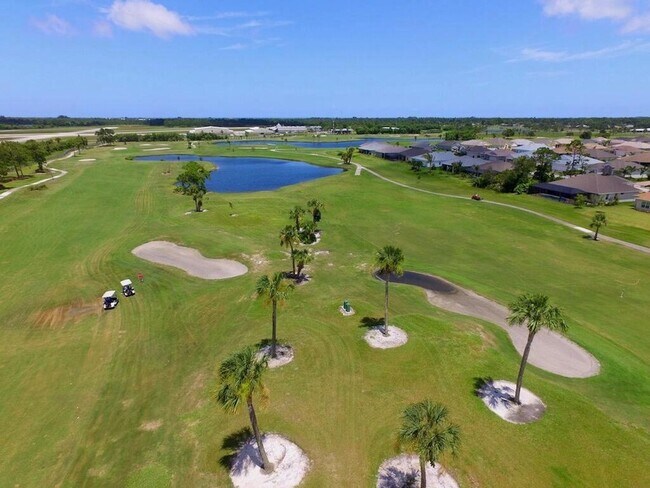 Building Photo - 309 Swallowtail Ln