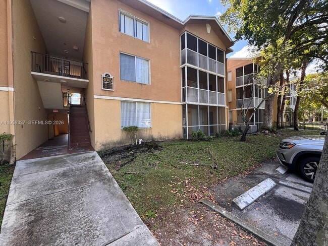 Building Photo - 4045 W McNab Rd