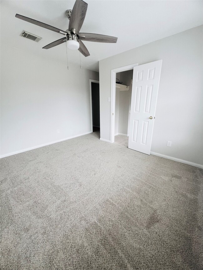 Building Photo - 8511 Nashwood Ct