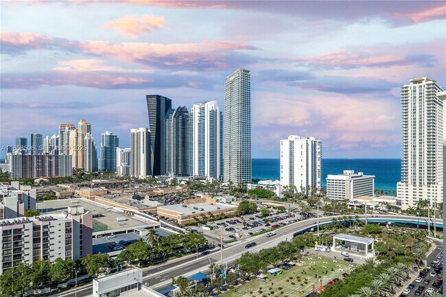 Building Photo - 300 Sunny Isles Blvd