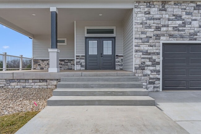 Building Photo - Italian Estates Property Management