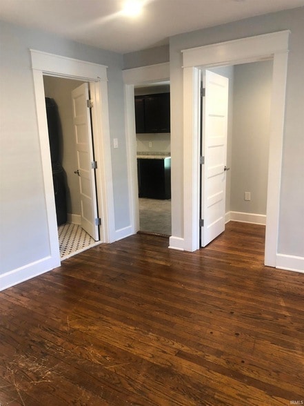 Building Photo - 729 E Hunter Ave