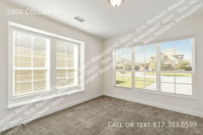 Building Photo - 2600 Collier St